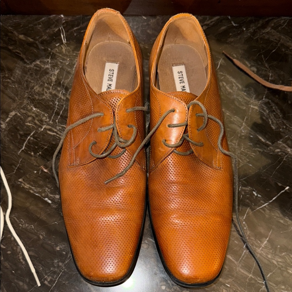 Steve Madden Men's Brown Leather Oxfords